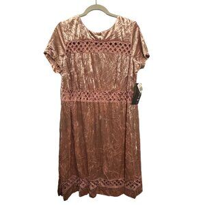 Sangria Pink Velvet Short Sleeve Plus Size Dress 16W Polyester Spandex Lattice T